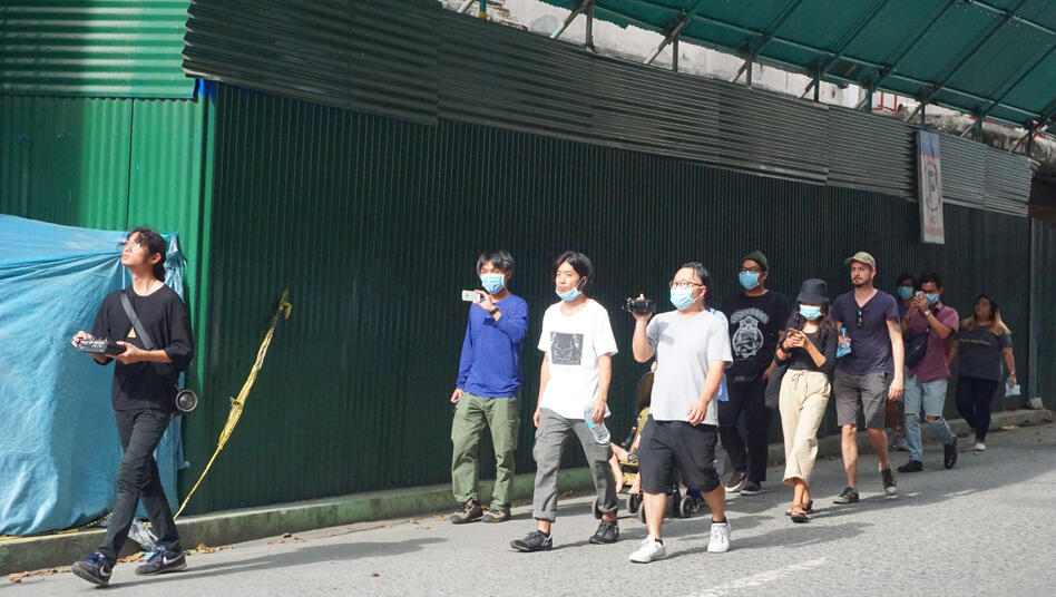 “Audio Tour,” a recurring project of music producer and artist escuri, is a soundwalk activity which encourages active listening